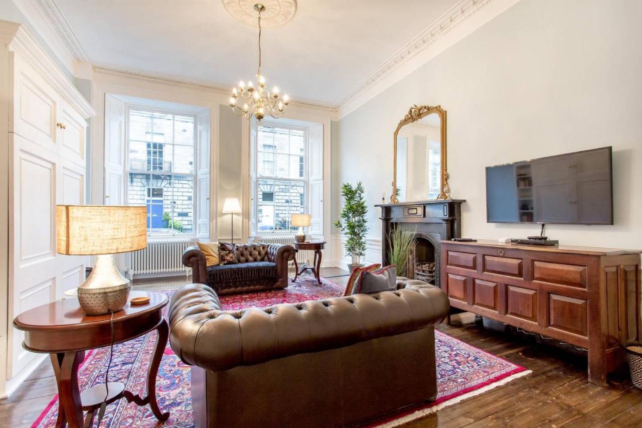 Joivy Converted Flat In Historic Building In New Town Edimburgo Exterior foto